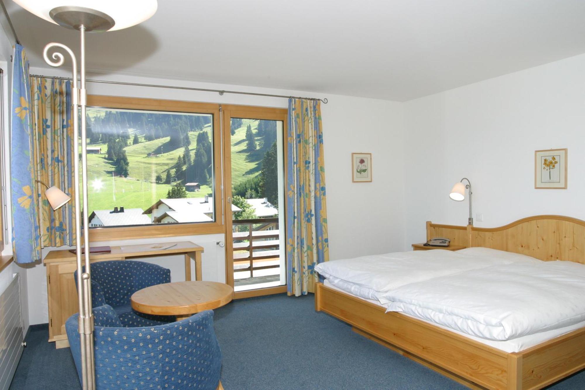 Hotel Alpina Parpan Εξωτερικό φωτογραφία